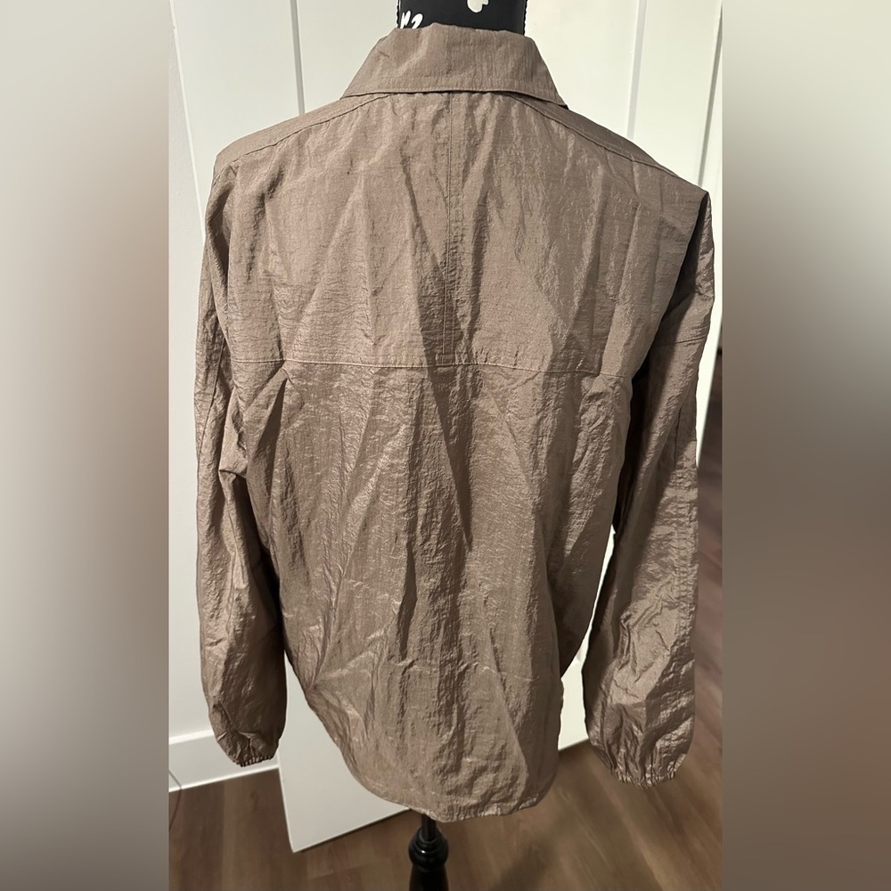 Athleta Lunar Sheen Shirt Medium NWOT - Picture 6 of 13